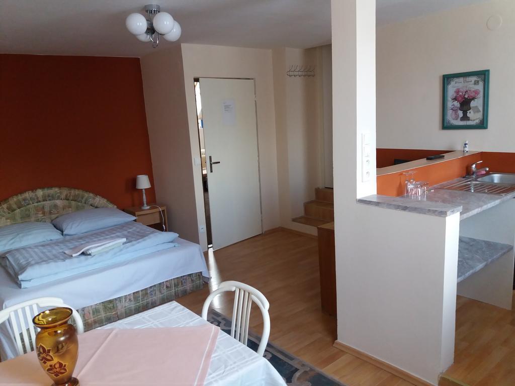 Apartmany Sedmikraska Tehovec Eksteriør billede