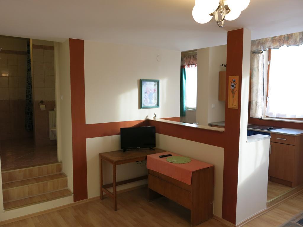 Apartmany Sedmikraska Tehovec Eksteriør billede